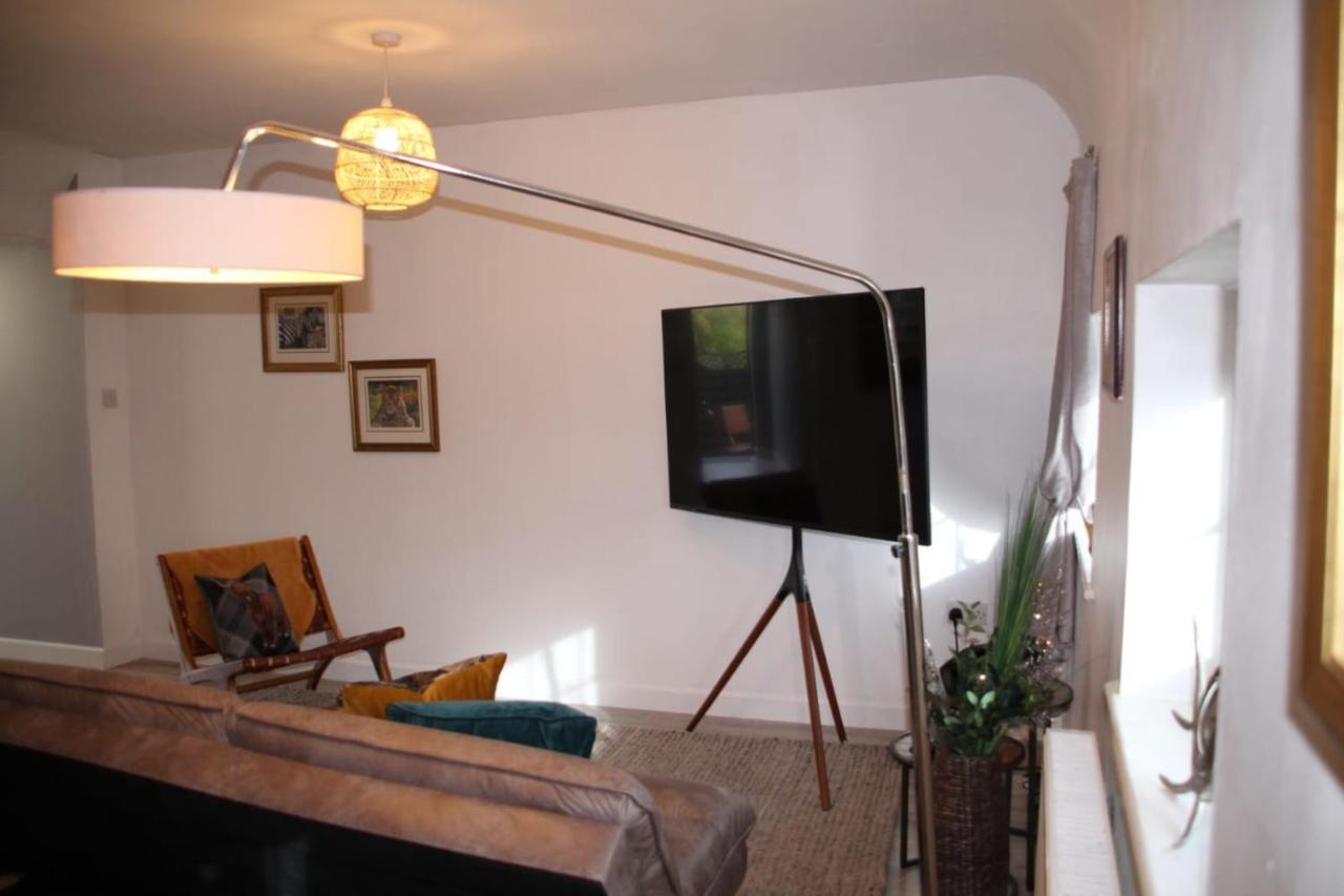 House 1905 - Self Catering Serviced Apartment Tidworth Eksteriør billede